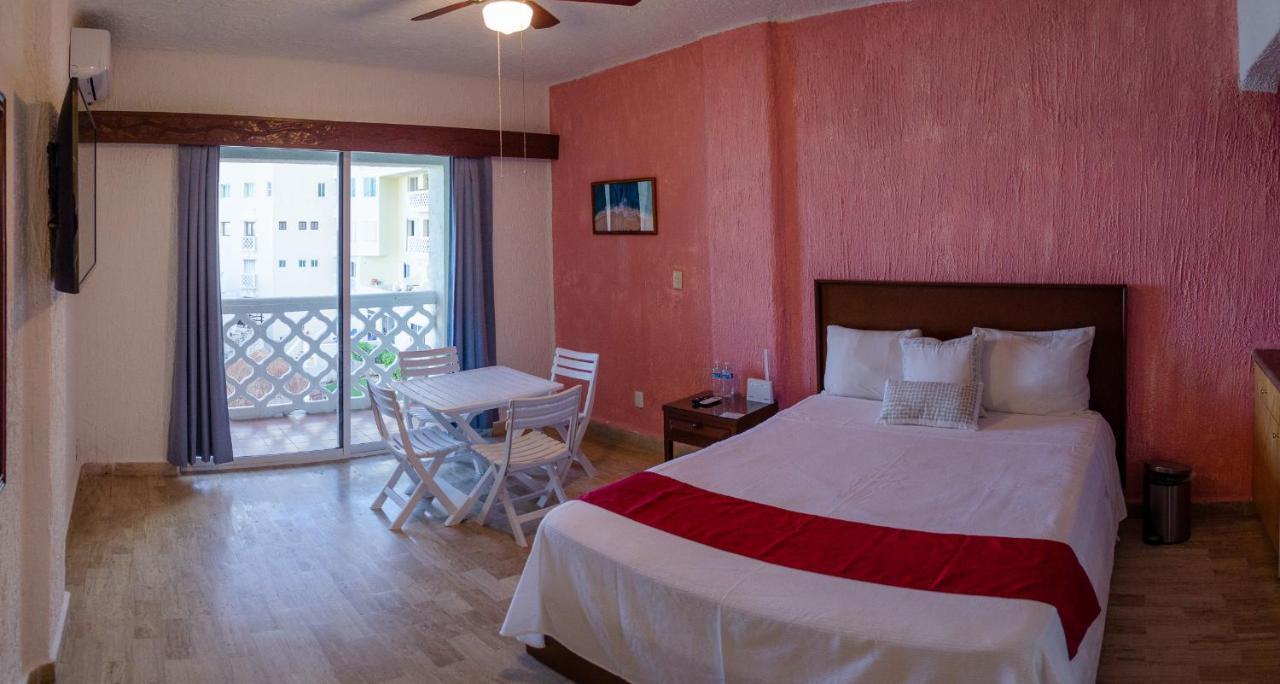 Beach Dream Sunrise Aparthotel แคนคูน ภายนอก รูปภาพ